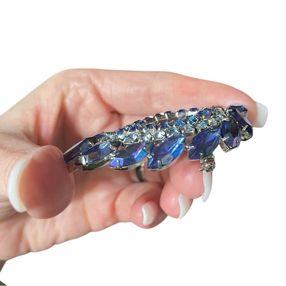 BOOK PIECE Famous Blue Lagoon Demi-Parure by DeLizza & Elster for Sarah Coventry - Picture 10 of 12